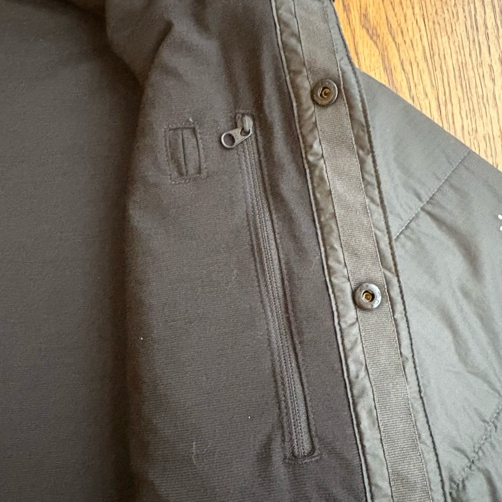 Smartwool Anchorline Gray and Brown Plaid Puffer Jacket - Picture 6 of 11